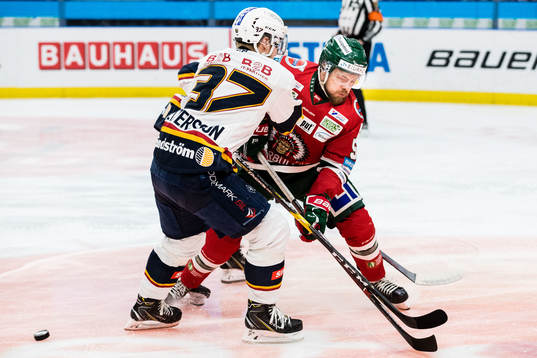 Djurgårdens Jesper Pettersson och Frölundas Mats Rosseli