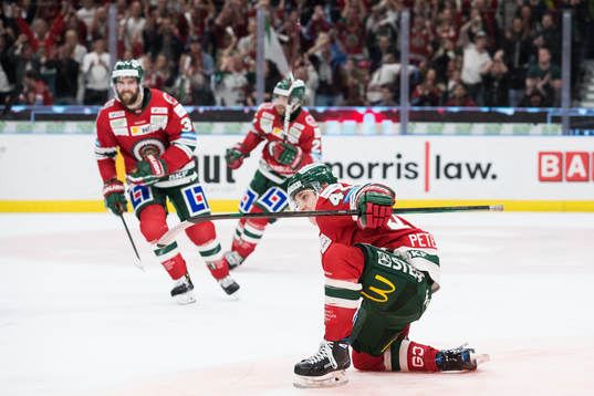 Frölundas Jacob Peterson jublar