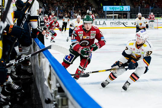 Frölundas Samuel Fagemo och Djurgårdens Jesper Pettersson