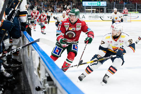 Frölundas Samuel Fagemo och Djurgårdens Jesper Pettersson