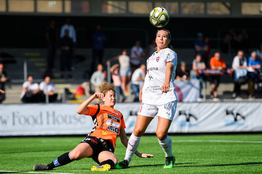 Rosengårds Lisa-Marie Utland och Kristianstads Mia Carlsson