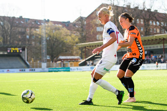 Rosengårds Caroline Seger och Kristianstads Sif Atladottir