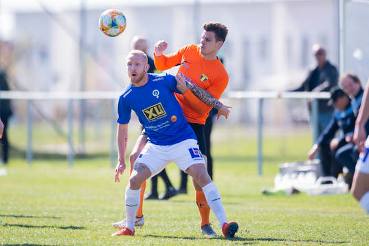 Torns Niclas Lundberg och Åtvidabergs Max Olsson