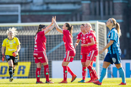 Linköpings spelare jublar