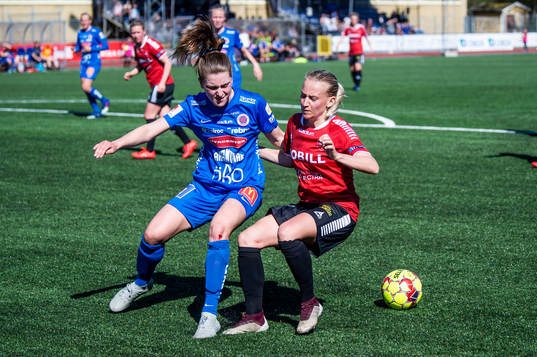 Örebros Emma Lindén mot Limhamn Bunkeflos Sofia