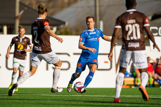 Quint Jansen of Mjøndalen and Morten Gamst Pedersen of