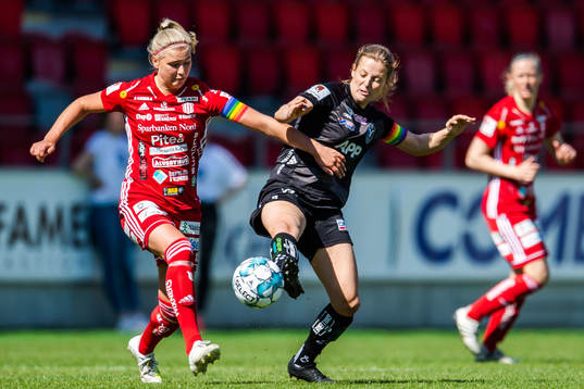Växjös Anna Anvegård och Piteås Ellen Löfqvist