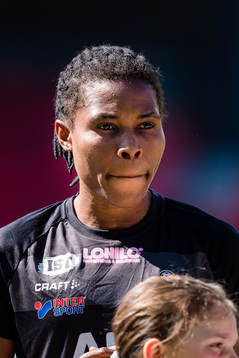 Växjös Osinachi Marvis Ohale före fotbollsmatchen i