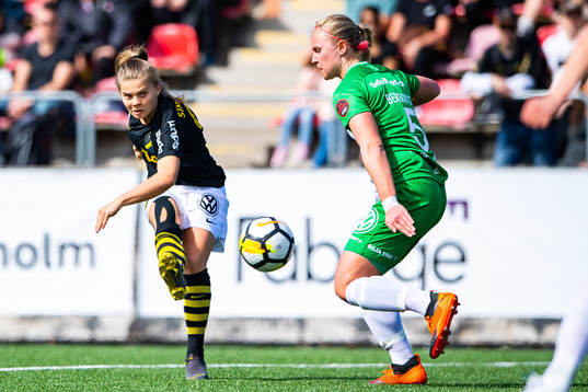 s Therese Simonsson och Hammarbys Elin Bergkvist