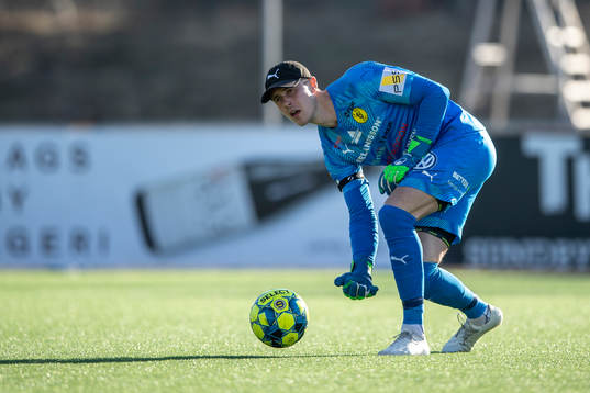 Frejs målvakt Jonas Olsson