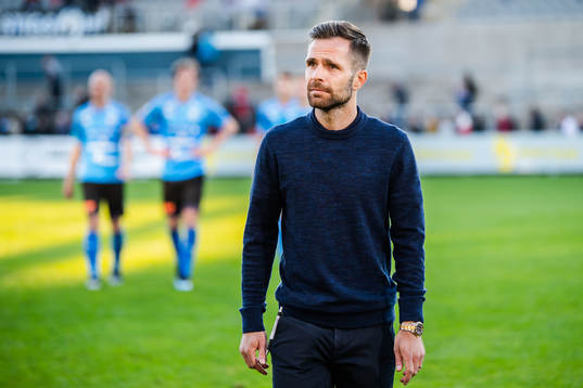 Halmstads tränare Igor Krulj deppar