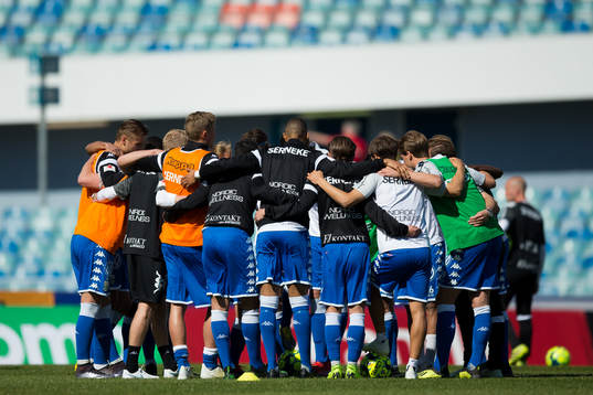 IFK Göteborg samlade innan fotbollsmatchen i allsvenskan