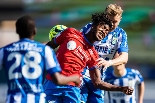 Helsingborgs Mamudu Moro och IFK Göteborgs Victor