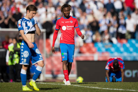 Helsingborgs Kundai Benyu deppar