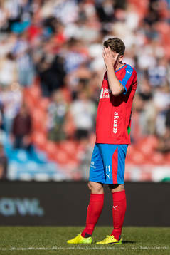 Helsingborgs Adam Eriksson deppar