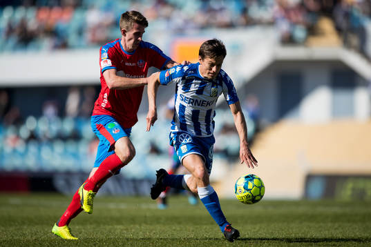 Helsingborgs Adam Eriksson och IFK Göteborgs Lasse Vibe