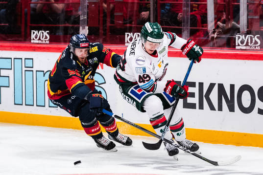 Djurgårdens Robin Norell och Frölundas Rhett Rakshani