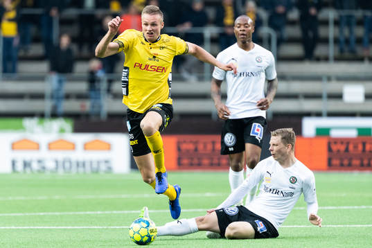 Elfsborgs Stian Rode Gregersen och Örebros Johan Bertilsson