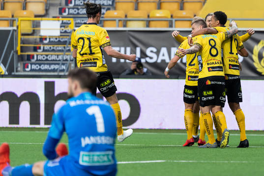 Elfsborgs spelare jublar