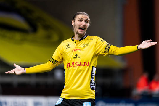 Elfsborgs Pawel Cibicki reagerar