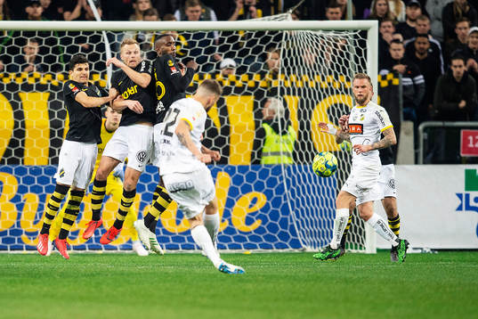 s Tarik Elyounoussi, Sebastian Larsson och Henok Goitom