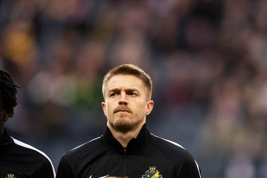 s Rasmus Lindkvist