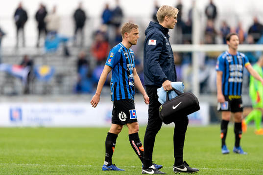 Sirius Christer Gustafsson kliver av skadad