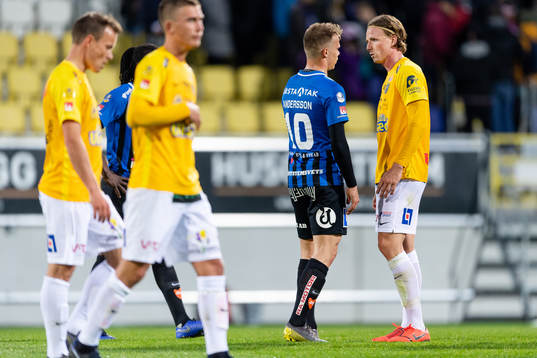 Sirius Elias Andersson och Falkenbergs Carl Johansson