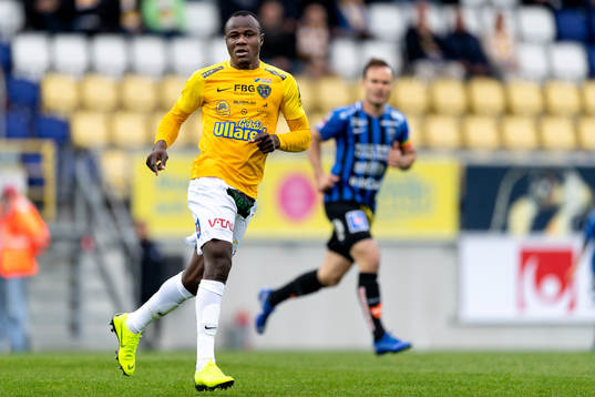 Falkenbergs Nsima Peter