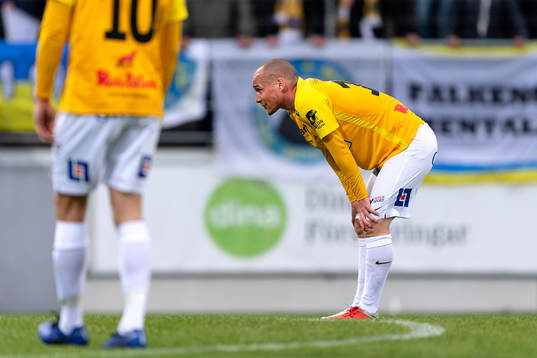 Falkenbergs Christoffer Carlsson deppar