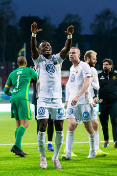 Östersunds Samuel Laryea Mensiro jublar