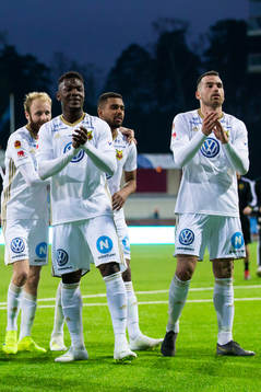 Östersunds Alhaji Gero (v) och Dino Islamovic (h) jublar