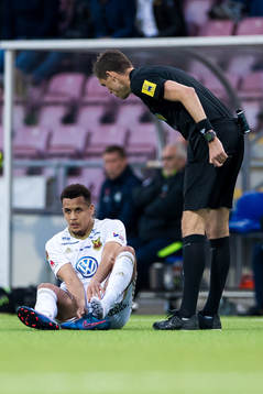 Östersunds Ravel Ryan Morrison har skadat sig och utgår