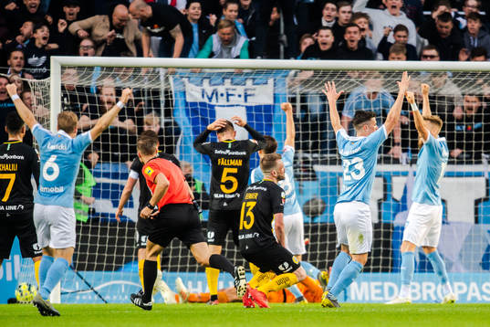 Malmö FFs Marcus Antonsson jublar