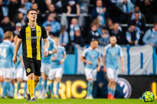 Hammarbys Vidar Örn Kjartansson deppar