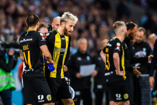 Hammarbys Simon Sandberg deppar
