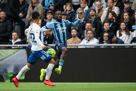 IFK Norrköpings Ian Smith och Djurgårdens Mohamed Buya