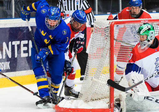 Swedens Oscar Lawner and the czech republic Adam Rutar with