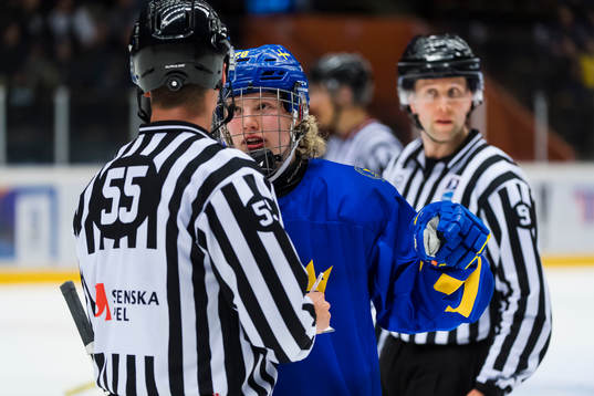 Swedens Karl Henriksson