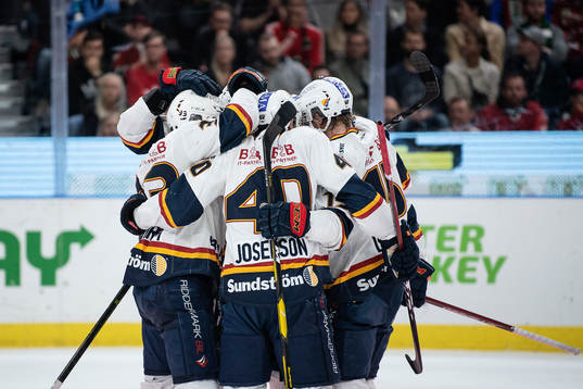 Djurgårdens spelare jublar