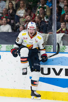 Djurgårdens Jakob Lilja jublar