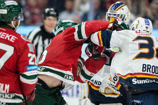 Frölundas Jonathan Sigalet och Djurgårdens Daniel Brodin