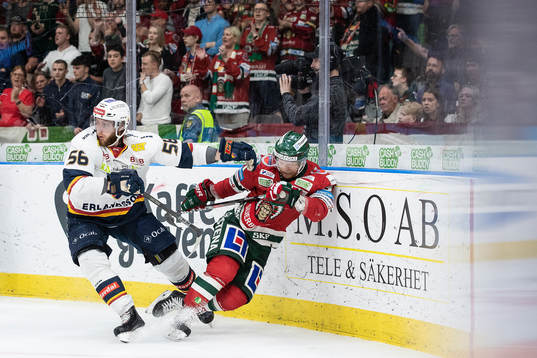 Djurgårdens Robin Norell och Frölundas Ryan Lasch