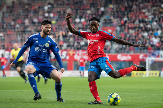 Sundsvalls Jonathan Tamimi Syberg och Helsingborgs Mamudu
