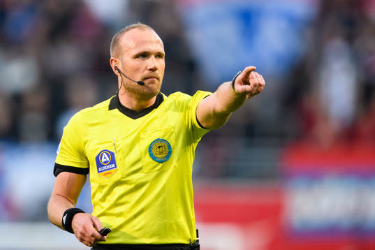 Domare Patrik Eriksson