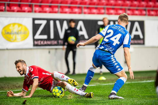 Kalmars Fidan Aliti och IFK Göteborgs Sebastian Ohlsson