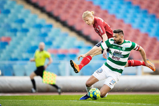 Örgrytes Gustav Ludwigson och Västerås Ilir Berisha
