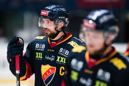 Djurgårdens Jacob Josefson och Jesper Pettersson deppar