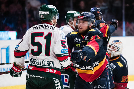 Frölundas Mats Rosseli Olsen och Djurgårdens Jesper