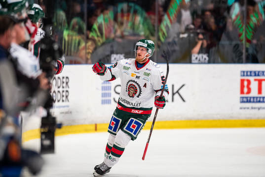 Frölundas Simon Hjalmarsson jublar